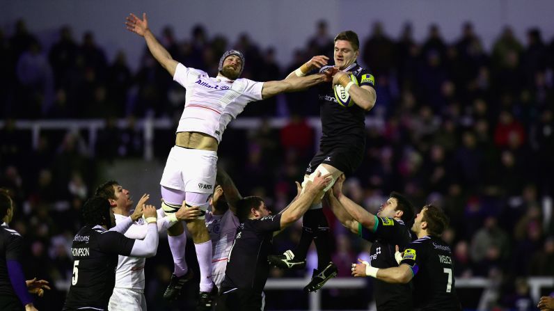 Calum Green of the Newcastle Falcons wins a lineout against Alistair Hargreaves of Saracens during a Premiership match played Saturday, December 27, in Newcastle upon Tyne, England.