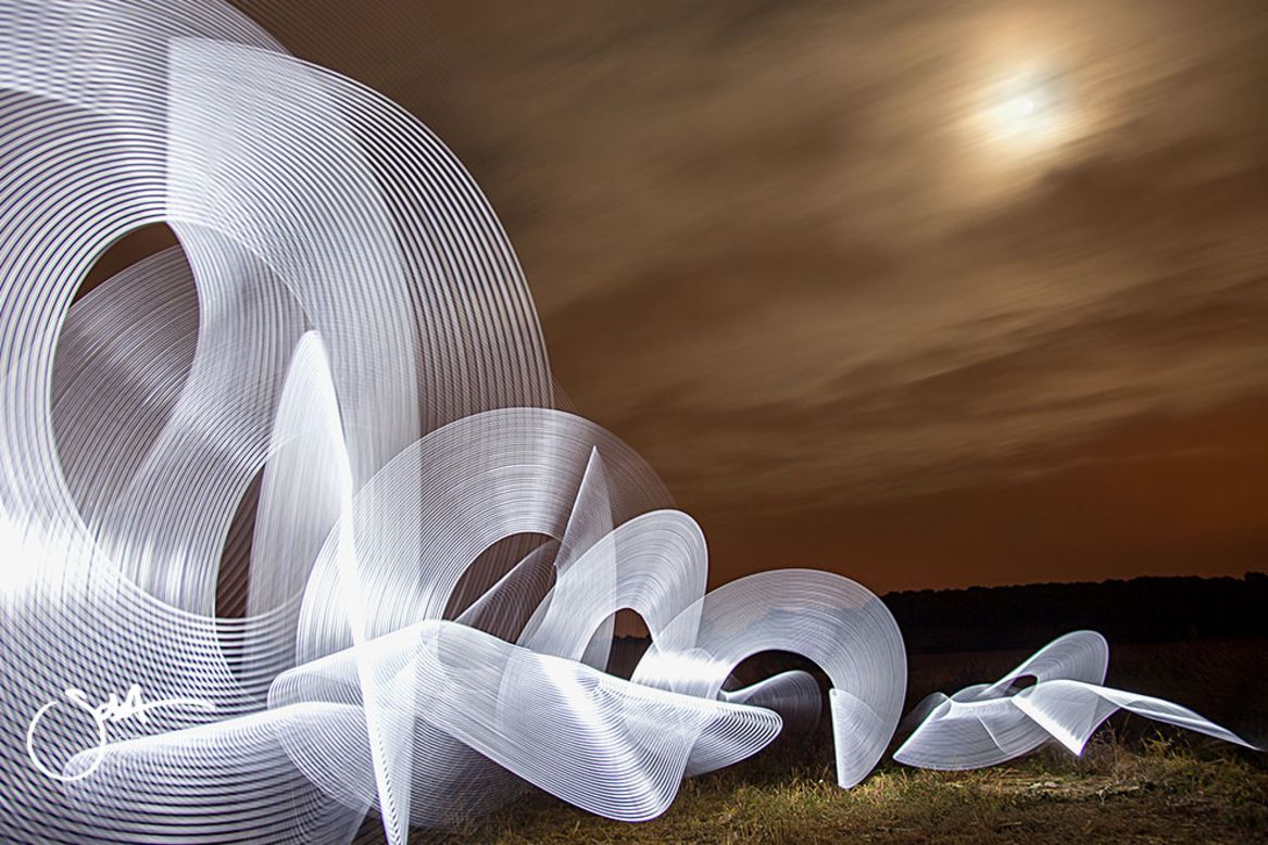 While these dazzling light sculptures look incredibly difficult to reproduce, Sola says anyone can learn to "lightbomb." He adds: "The first few I did were with road safety maintenance lights that you have in your car. You can use anything, you could use your phone. You can use anything that has got a light."