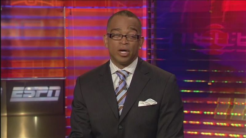 September 20, 2010; San Francisco, CA, USA; ESPN commentator Stuart Scott  before the game between the