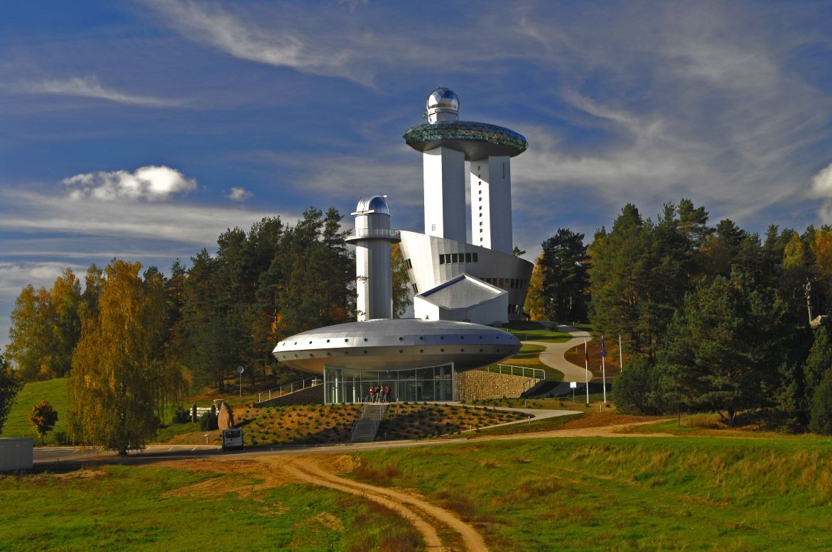 Visitors don't have to believe in ethno-cosmology (roughly about understanding humankind's place in the universe) to appreciate this pioneering museum, particularly its extraordinary observatory.