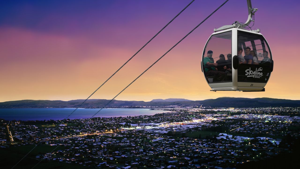 The Southern Hemisphere's steepest gondola carries passengers from Queenstown to the top of Bob's Peak, 450 meters above sea level. 