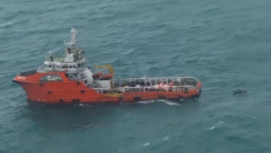 airasia fuselage recorder recover