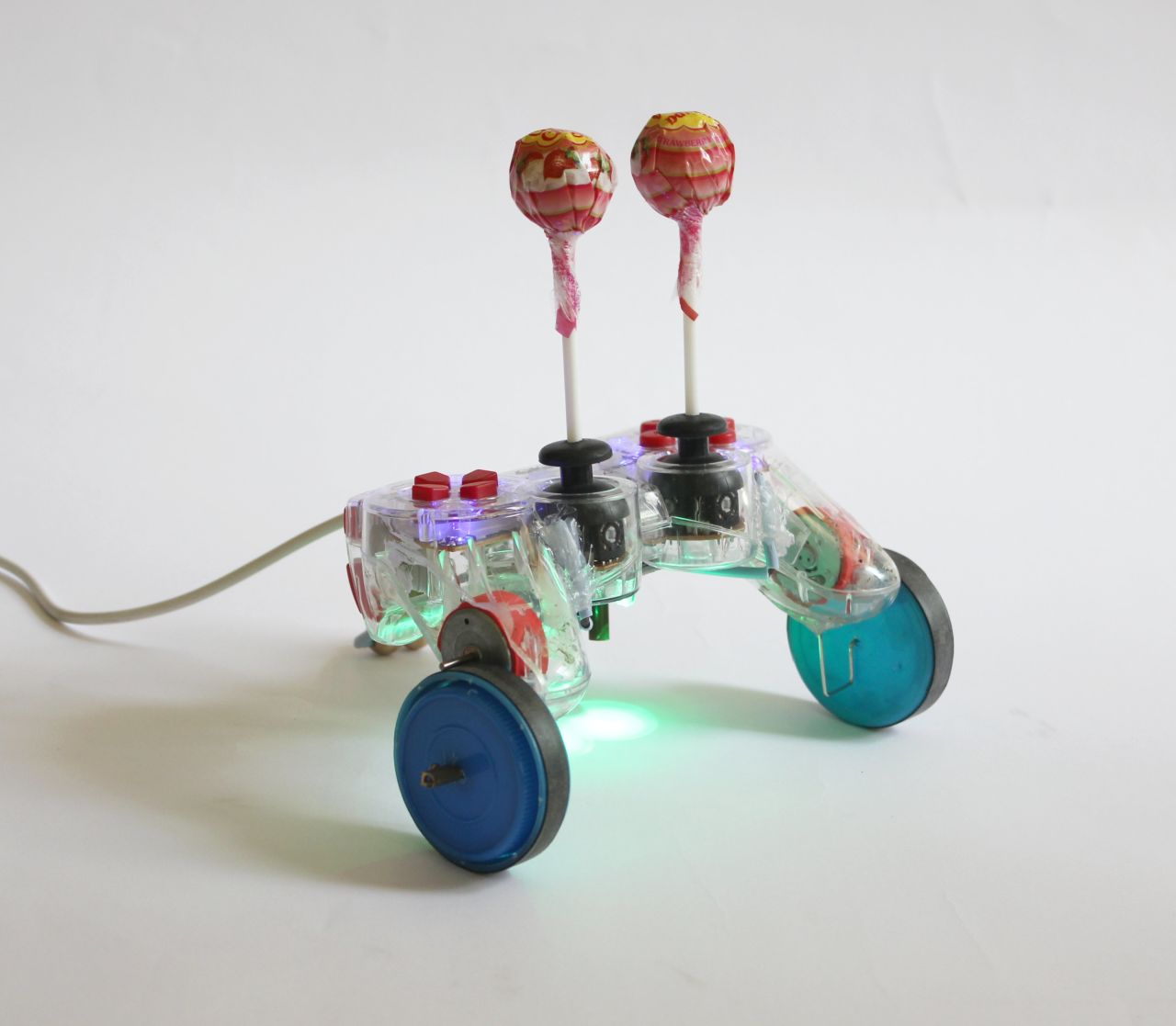 The "Lollybot" -- designed by Tom Tilley -- won the 2012 design challenge at the Ashesi Robotics Experience in Ghana.