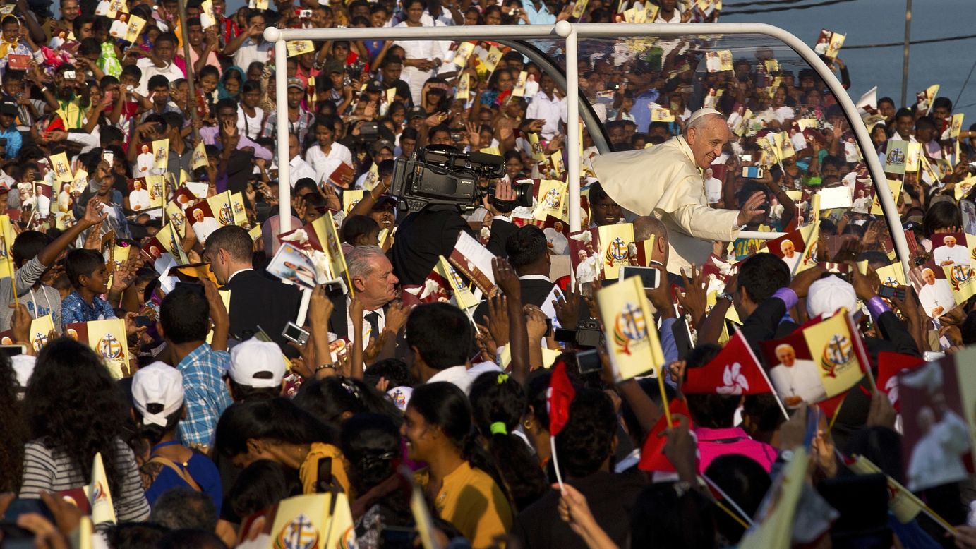 The Pope arrives in Colombo for the canonization ceremony.