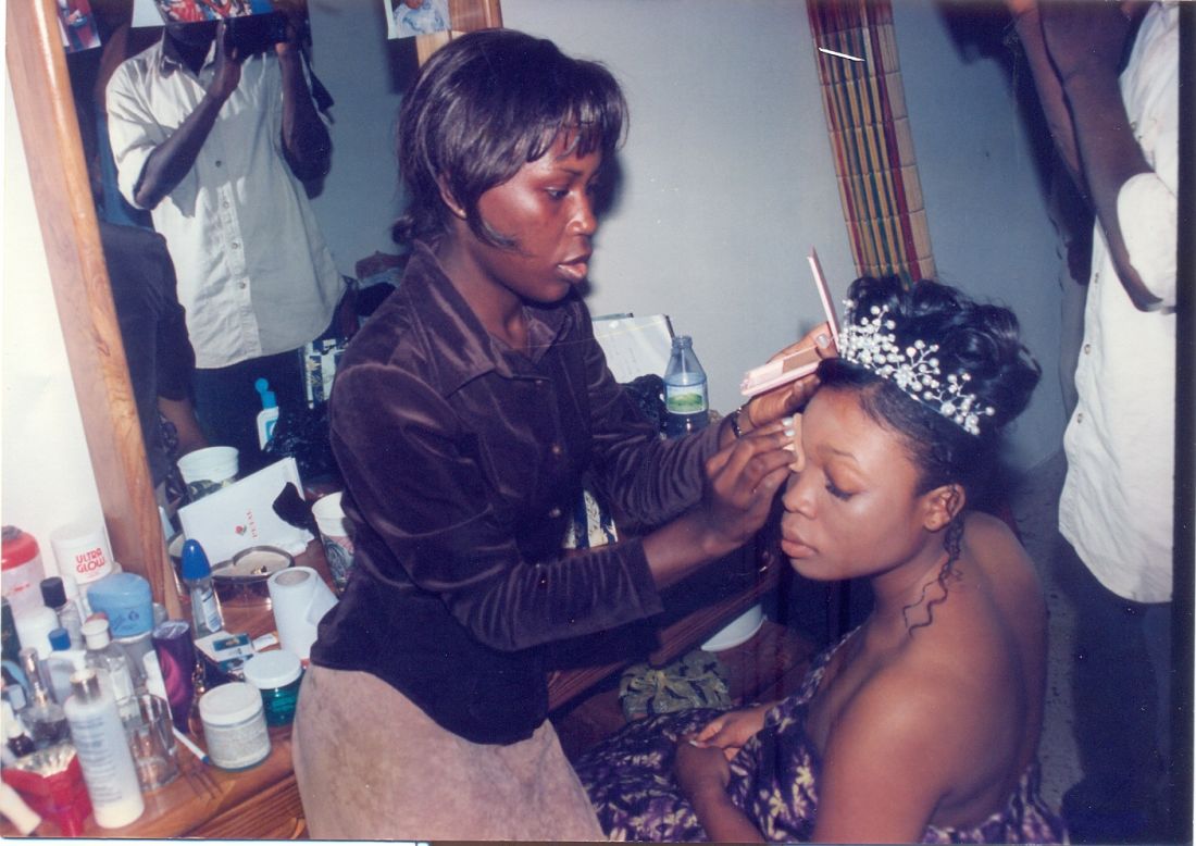 Fela-Durotoye launched House of Tara in 1998 as a makeup studio while still a student of law at Lagos State University, often working as a make up artists for weddings. 