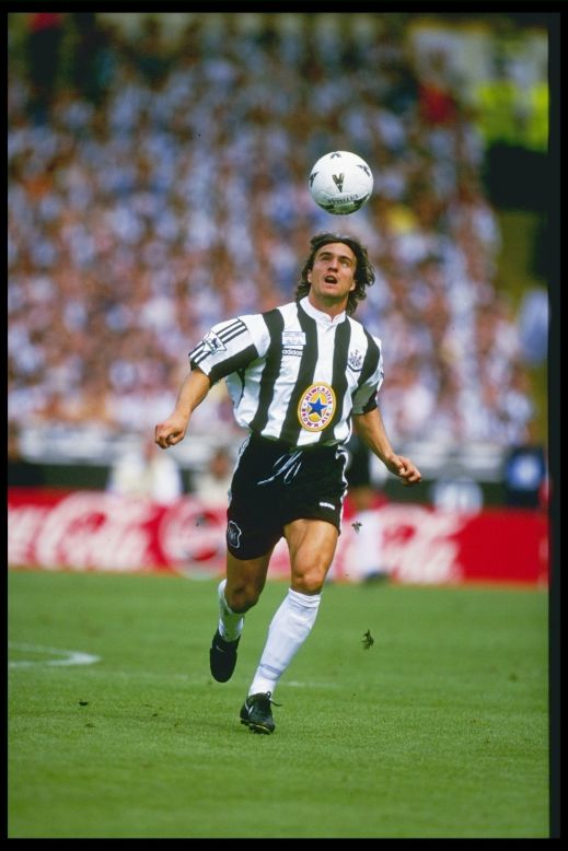 After a successful spell at Paris Saint-Germain, Ginola signed for English Premier League club Newcastle United in 1995, and enjoyed a fine first season under Kevin Keegan. With the help of his creative, flamboyant style, the club came close to winning a first league title since 1927. Its attacking brand of football saw the team dubbed "The Entertainers."