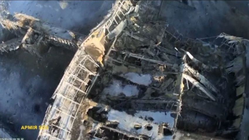 pkg chance ukraine donetsk airport destroyed_00012026.jpg