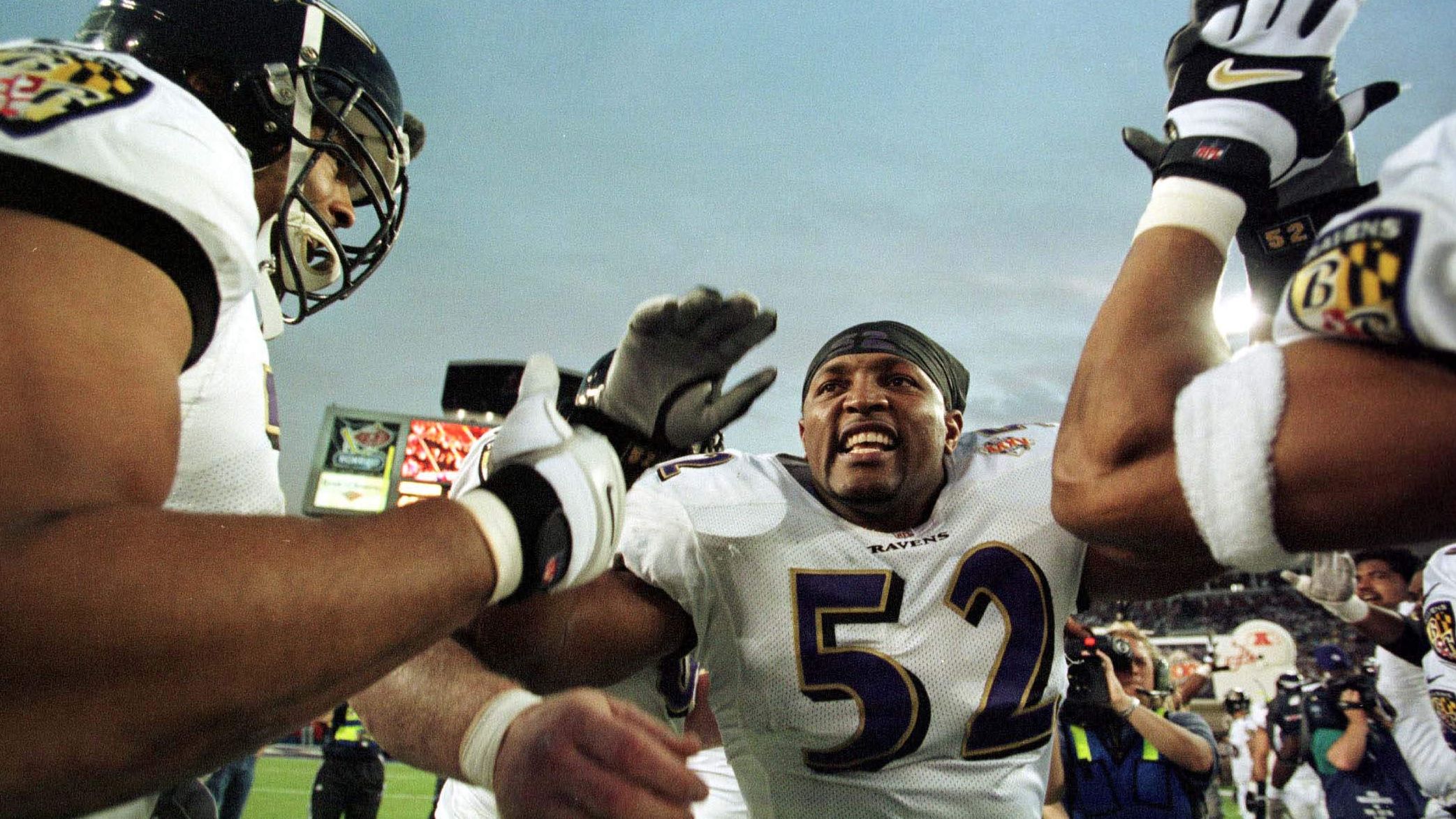 <strong>Super Bowl XXXV (2001):</strong> One year after a high-powered offense won the Super Bowl, it was a suffocating defense that won in 2001. MVP linebacker Ray Lewis set the tone for a Baltimore Ravens team that shut down the New York Giants en route to a 34-7 victory.