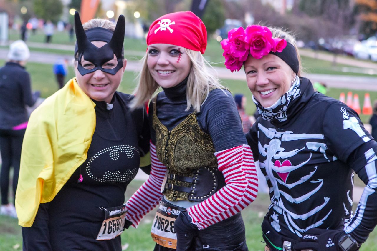 As the name suggests, runners are expected to dress up like monsters. Prizes are awarded for the best costumes. Participants can opt for the five-kilometer, 16-kilometer or half-marathon route. 