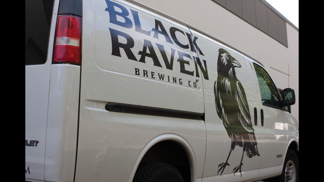<strong>Tamerlane Brown Porter -- Black Raven Brewing Co. </strong>(Redmond, Washington)<br />