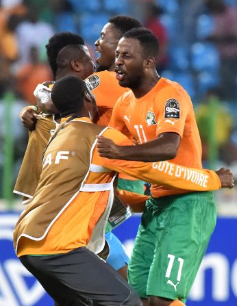 Ivory Coast's players celebrated reaching the AFCON 2015 quarterfinals -- and avoiding the drawing of lots -- with victory over Cameroon.