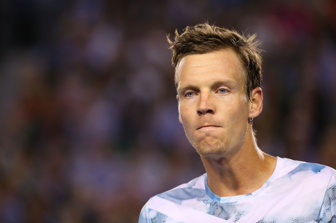 Berdych claimed a long first set but Murray coasted thereafter. 