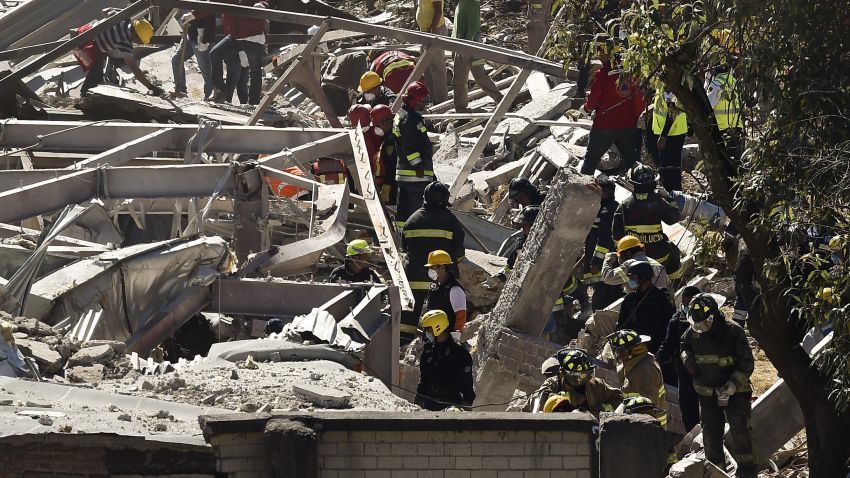 mexico rescue workers hospital gas explosion