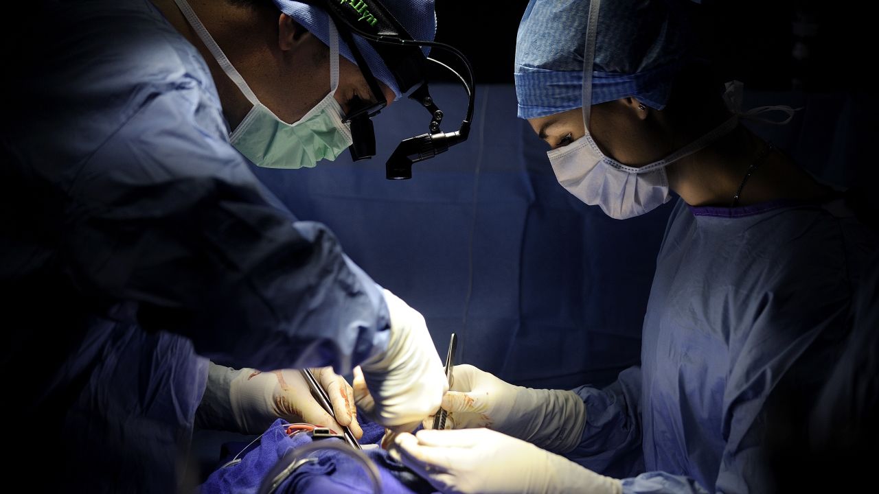 surgeons hospital Angers