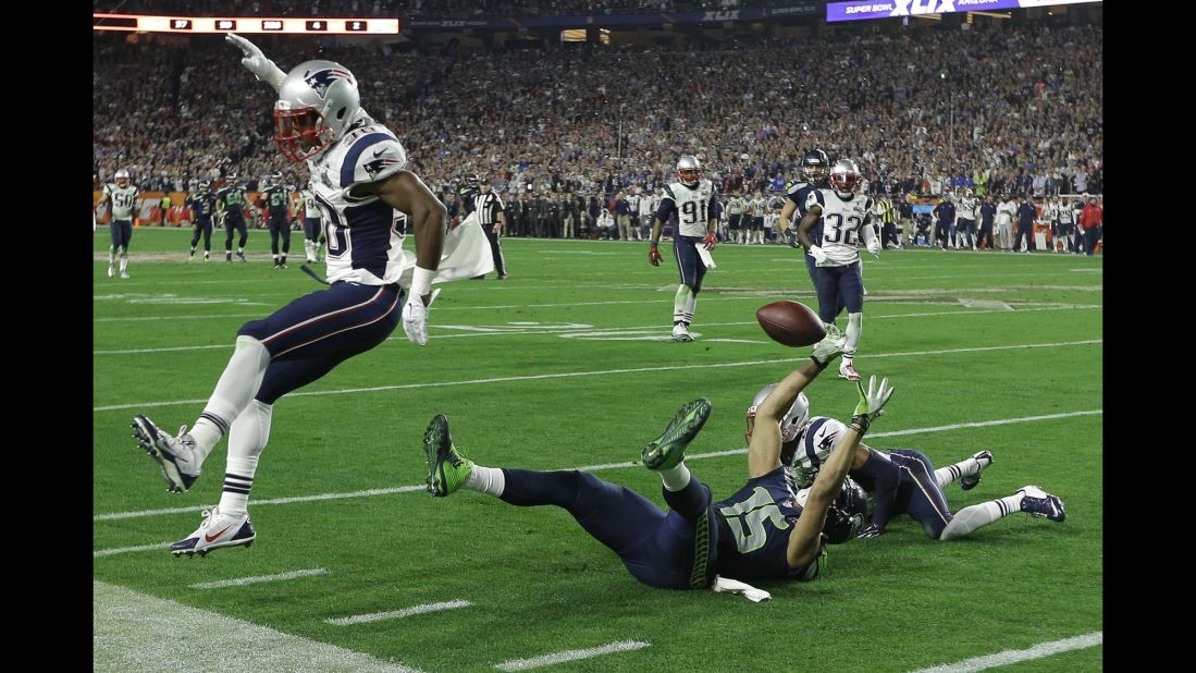 Seattle wide receiver Jermaine Kearse pulls off an incredible catch while lying on the turf during Seattle's last drive.