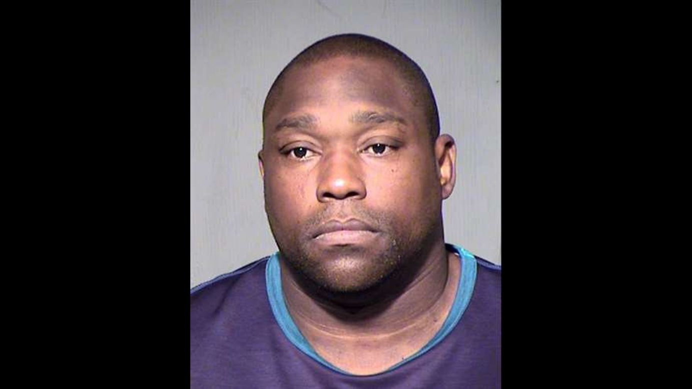 Former NFL player Warren Sapp was arrested by Phoenix police officers on prostitution and assault charges February 2, according to the Maricopa County Sheriff's Department.