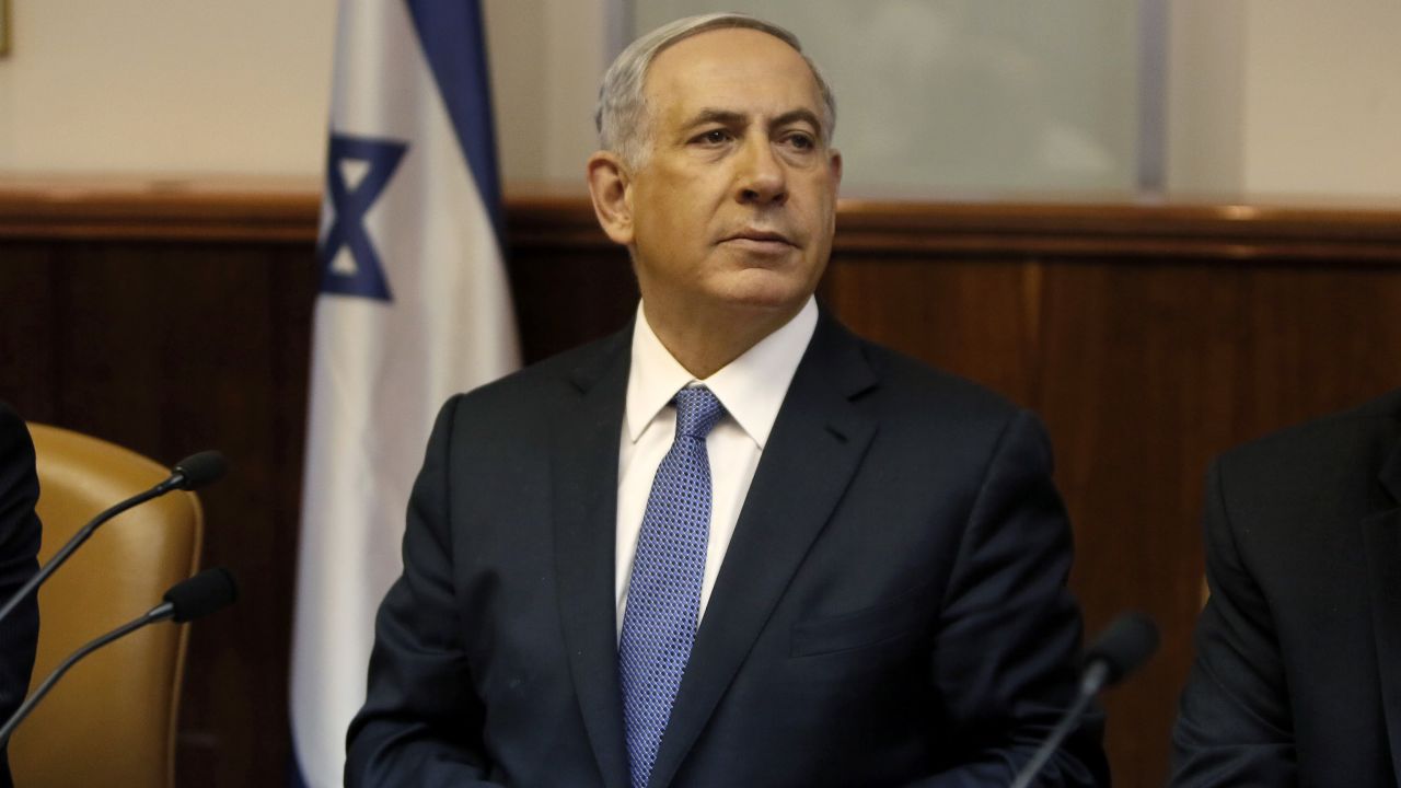 Israel's Prime Minister Benjamin Netanyahu chairs the weekly cabinet meeting in Jerusalem, Sunday, Feb. 1, 2015.