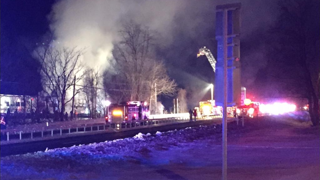 This photo from the scene came from @anabolicapple via Twitter.