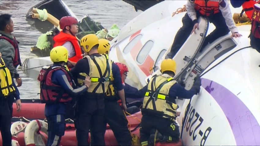 taiwan plane crash transasia more