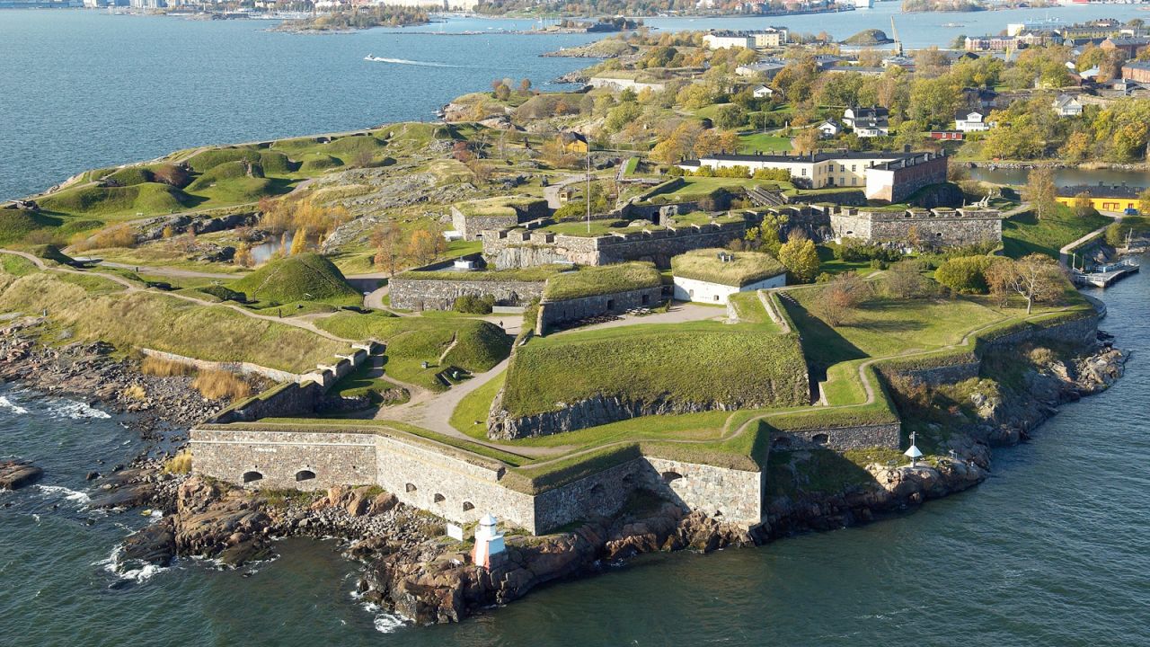 Arndt's latest World Heritage Site visit, this fortress is a prime example of fortification architecture in the second half of the 18th century. Built on and linking a group of islands close to Helsinki, the fortress was meant to control entry into the city's harbor.