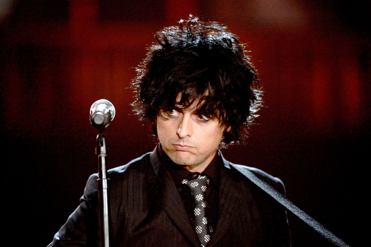 <a href="http://www.cnn.com/2011/09/09/travel/airline-dress-codes/index.html" target="_blank">Green Day singer Billie Joe Armstrong</a> was kicked off a plane in 2011 for wearing pants that hung too low on his hips.