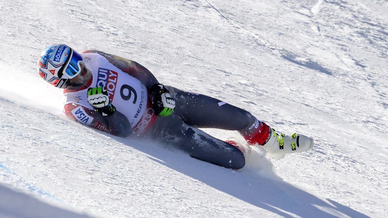 US skier Bode Miller is seen after he crashed during the 2015 World Alpine Ski Championships men's Super G, on February 5, 2015 in Vail, Colorado. AFP PHOTO / FABRICE COFFRINI (Photo credit should read FABRICE COFFRINI/AFP/Getty Images)
