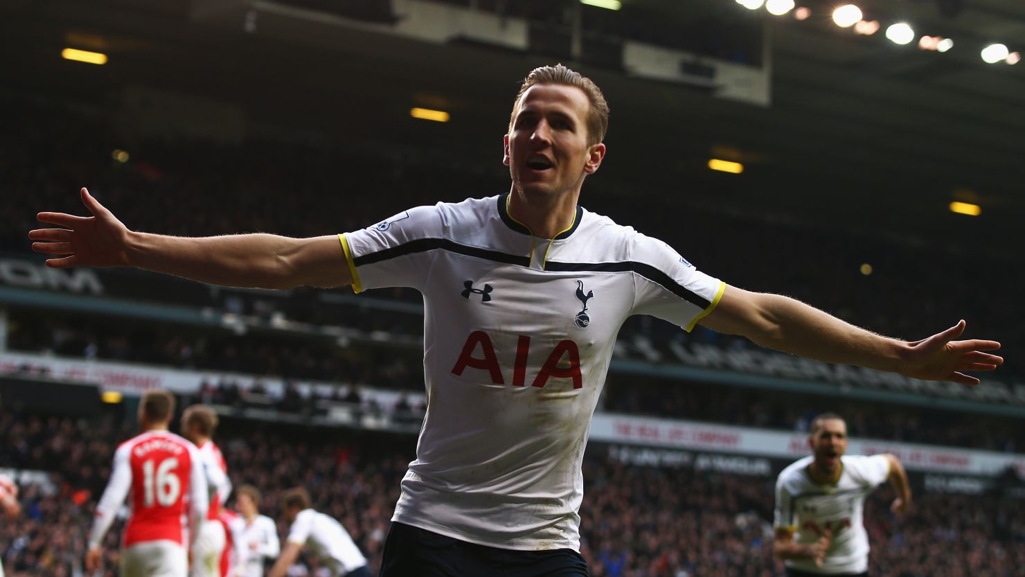Young English striker Harry Kane scored twice in the north London derby.