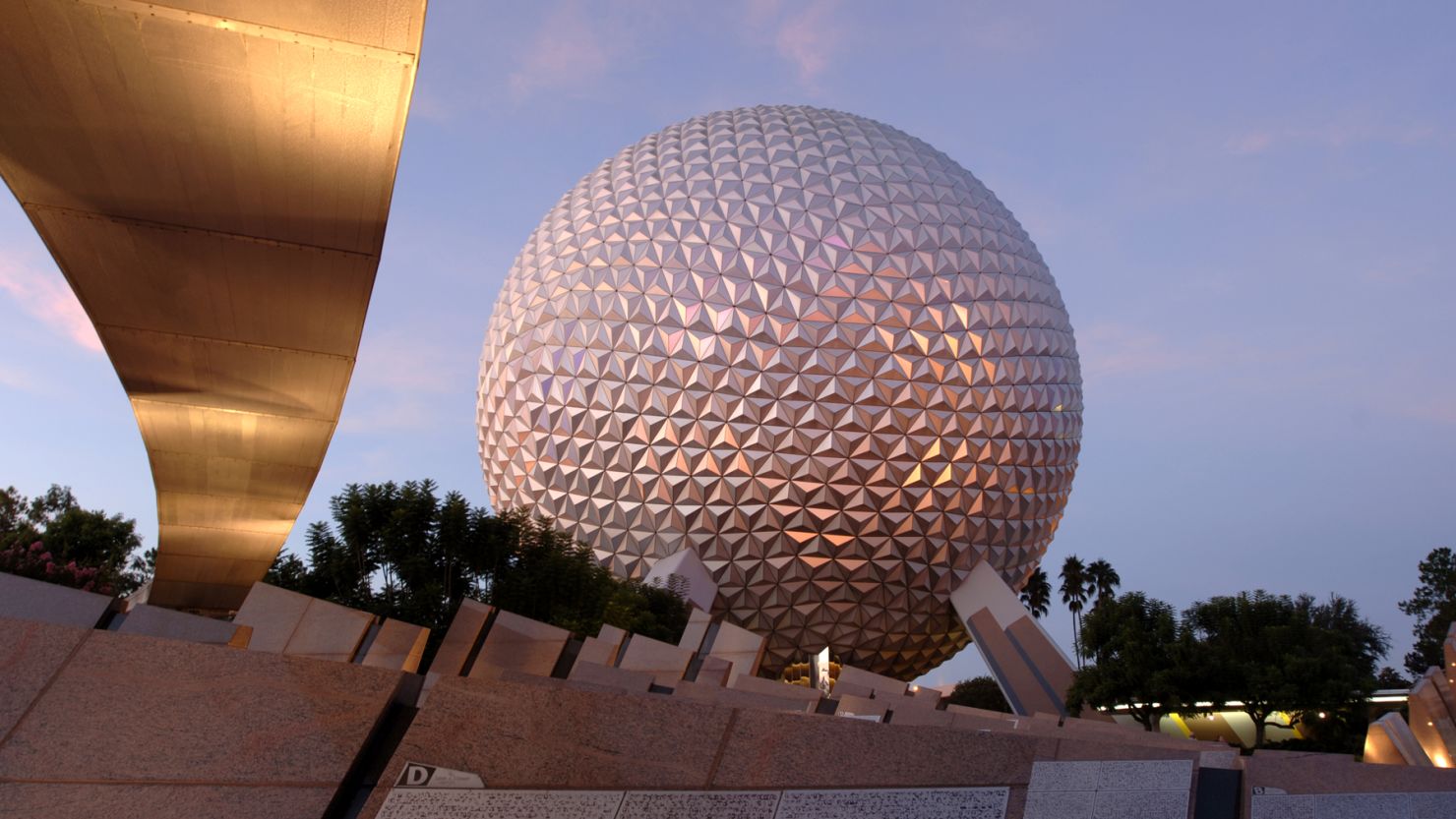 Epcot and other theme parks are in the alert area.