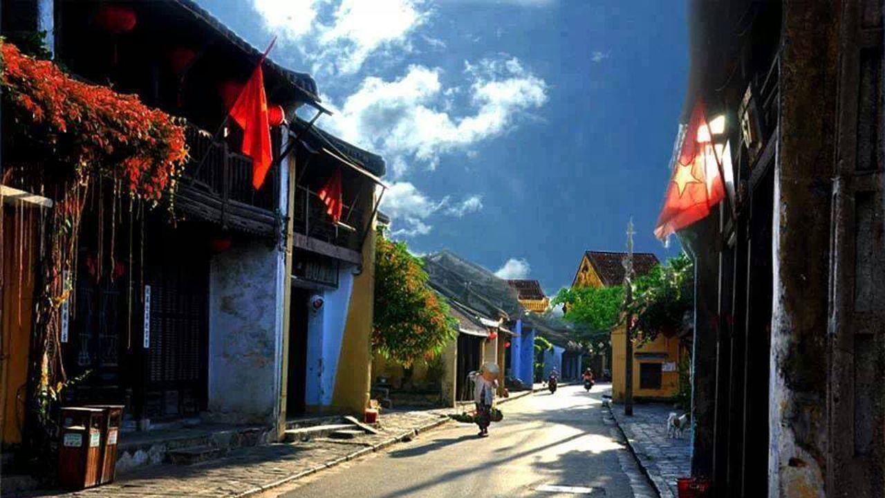 For a romantic culinary trip, the historic town of Hoi An is filled with street food and high end restaurants.