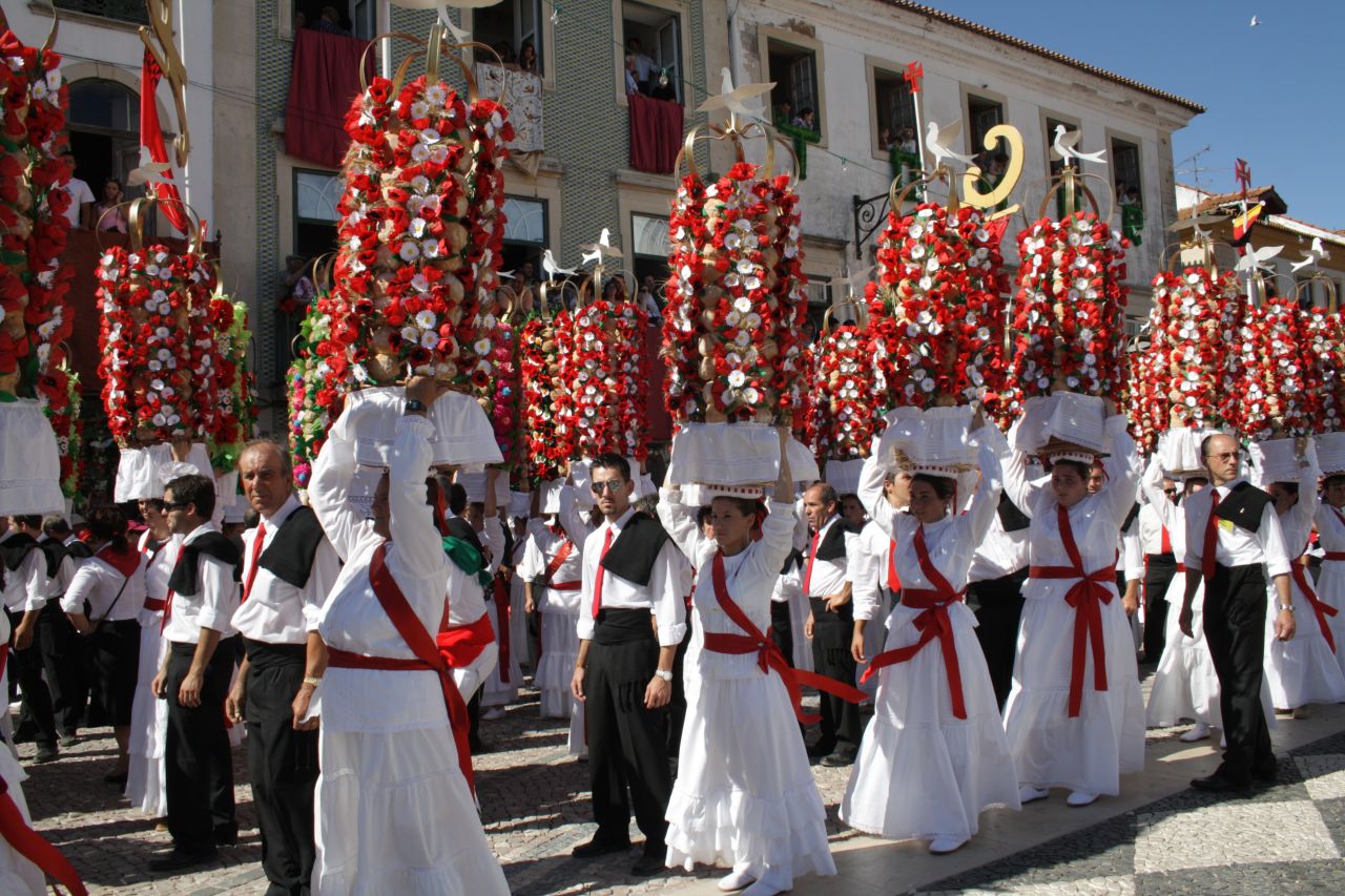 The six-day Festas dos Tabuleiros festival takes place every four years -- the next one is July 2015 -- and attracts upward of 600,000 visitors. The elaborate headdresses worn by local girls are loaves of bread decorated with flowers.