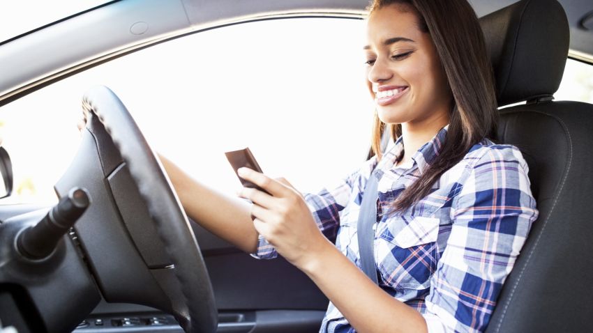 teen driving and texting 1