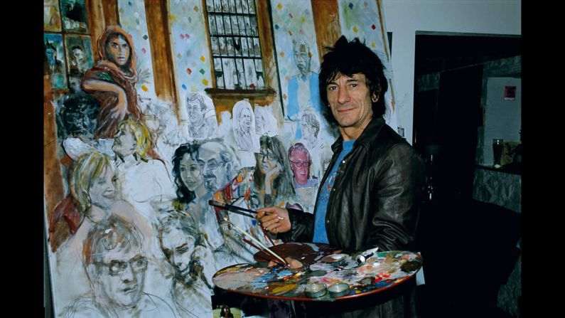 In 2003, Ronnie Wood was commissioned by Lord Andrew Lloyd Webber to paint a mural celebrating his legendary London restaurant, The Ivy. It featured more than 60 famous regulars dining at the high-profile establishment and was hung at the Theatre Royal, Drury Lane in London.