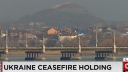 pkg walsh ukraine ceasefire holding_00001227.jpg