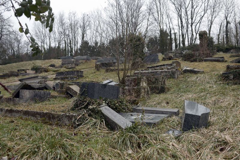 French PM Promises Justice In Jewish Cemetery Attack | CNN