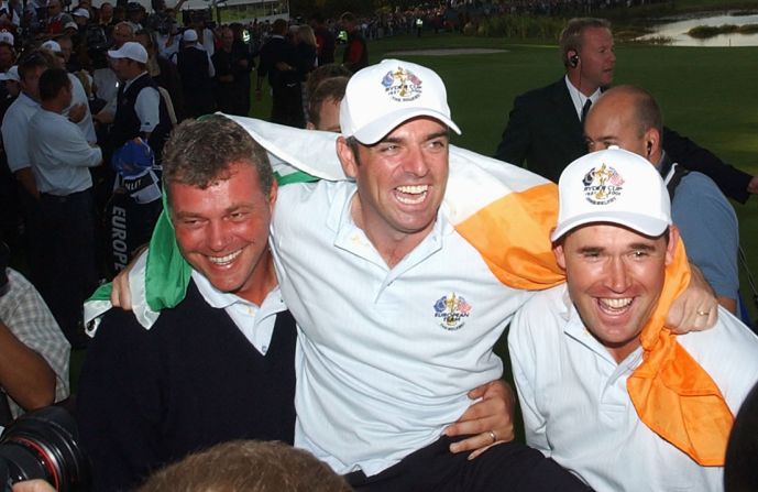 After a year's postponement due to the 9/11 tragedy in New York, Clarke was back on the winning side in 2002 when Europe regained the trophy thanks to a 15½ - 12½ victory at the Belfry near Birmingham.