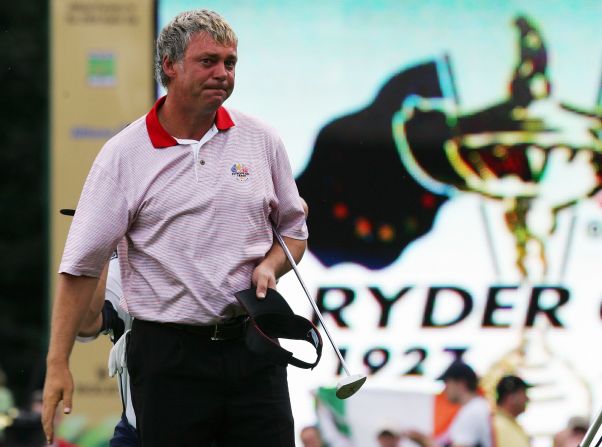 Clarke's last Ryder Cup appearance as a player was perhaps the most memorable. Playing just six weeks after his wife Heather had succumbed to cancer, Clarke was roared on by a vociferous home crowd at the K Club in Dublin, Ireland. An emotional Clarke won three out of three points as Europe repeated a huge victory margin of nine points.