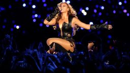NEW ORLEANS, LA - FEBRUARY 03:  Singer Beyonce performs during the Pepsi Super Bowl XLVII Halftime Show at the Mercedes-Benz Superdome on February 3, 2013 in New Orleans, Louisiana.  (Photo by Ezra Shaw/Getty Images)