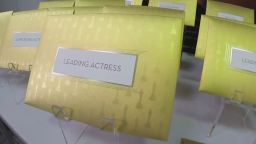 Oscars envelope production orig_00015401.jpg