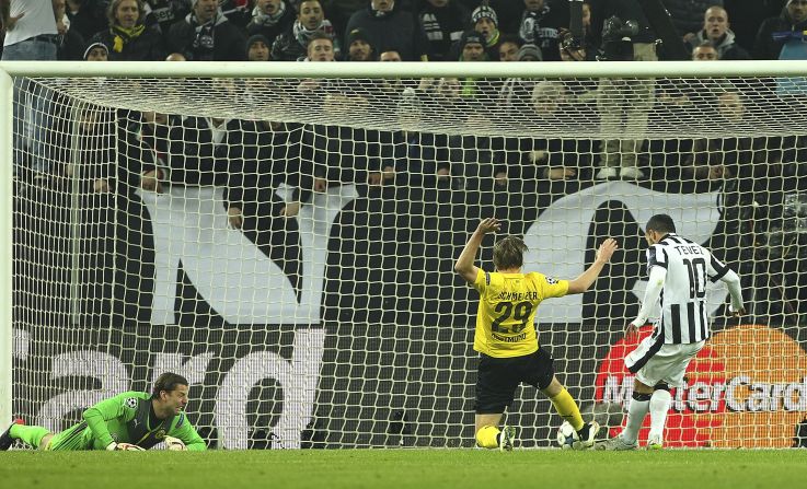 In Tuesday's other Champions League game, Juventus downed Borussia Dortmund 2-1 in Turin. Carlos Tevez scored early to give Juve a 1-0 lead.
