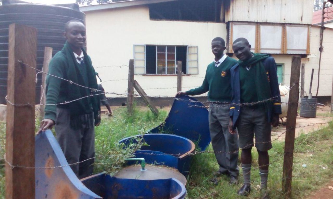 The team collect cow dung from the school farm and food refuse after meals and put the mixture along with water in the digester which then produces the biogas. A pipe later carries the gas through to the kitchen and the gas-powered stove. 