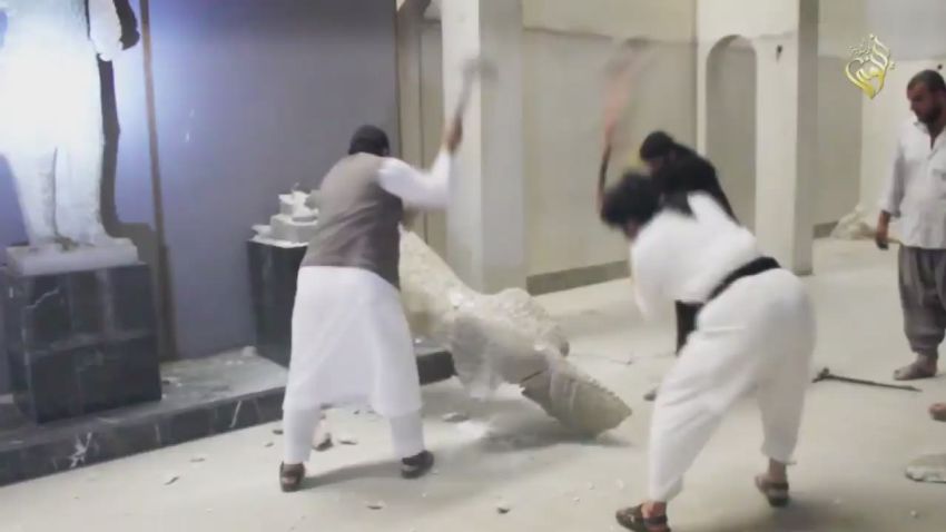 isis destroys iraq mosul artifacts_00000912.jpg