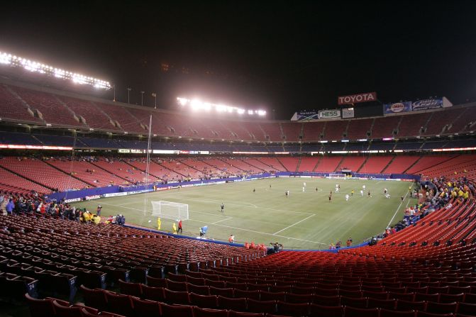 After a promising start, dwindling attendances became a problem at a number of MLS clubs. This 2005 match between the New York/New Jersey Metro Stars and Real Salt Lake was played in front of a paltry crowd at Giants Stadium.