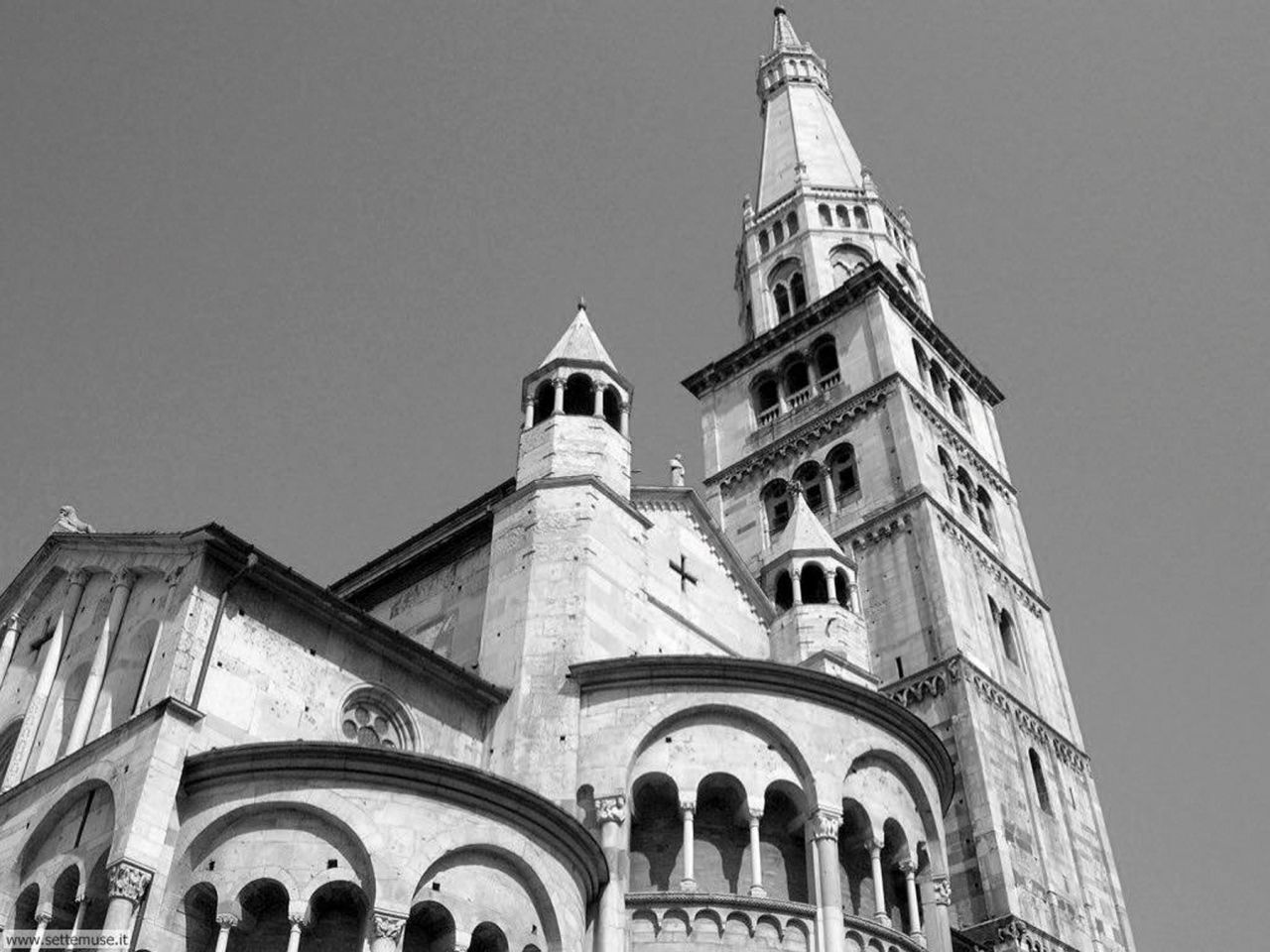 The bell tower of the Cathedral of Modena is a symbol of the town, visible from all directions outside the city borders.