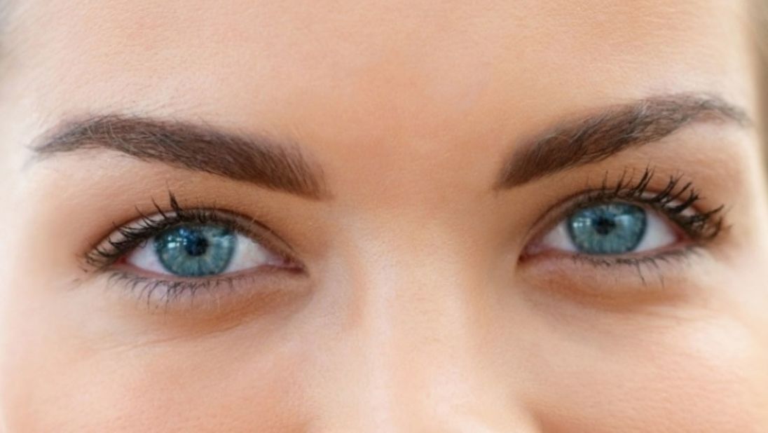 Are Blue Eyes Sensitive To Light? It's Complicated