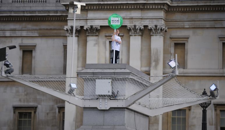 Anthony Gormley utilized the space in a novel way inviting members of the public to occupy the plinth for one hour every day for 100 days. A total of 2,400 people stood on the plinth in the British artist's "One and Other" project in 2009. Pictured here is Rachel Wardell, the first member of the public to temporarily occupy the space.