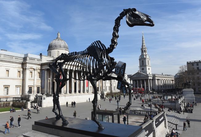A "Gift Horse" isn't complete without a ribbon and Hans Haacke's creation comes with one which shows real-time updates from the London Stock Exchange. It completes the link between power, money and history which the artwork is meant to represent, say organizers.