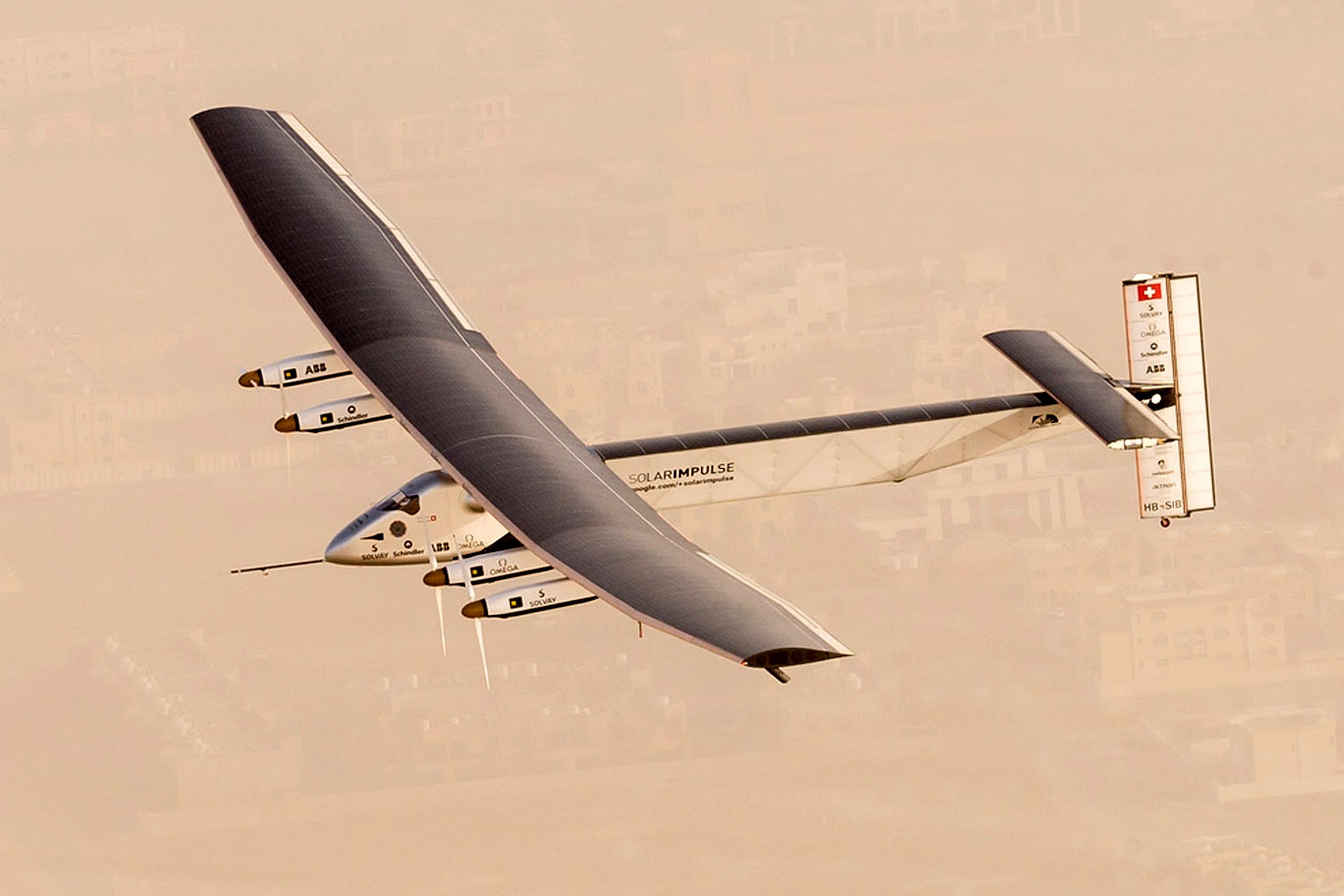 Solar-powered plane gets stuck in China | CNN Business