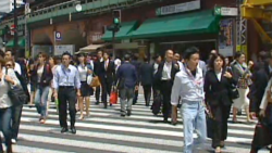 Street scene in Tokyo in May 2011