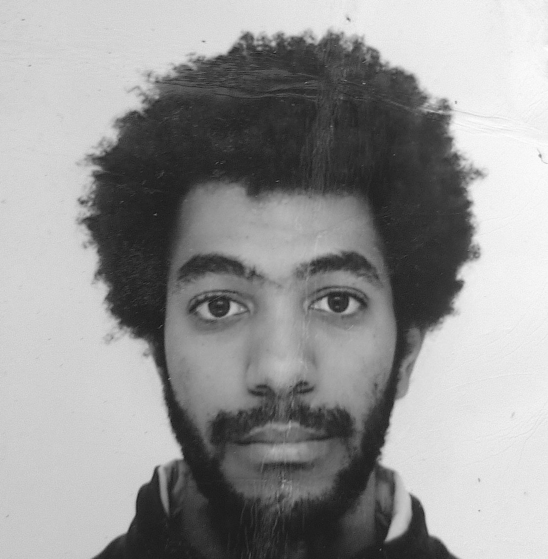 Photographer Leonard Pongo