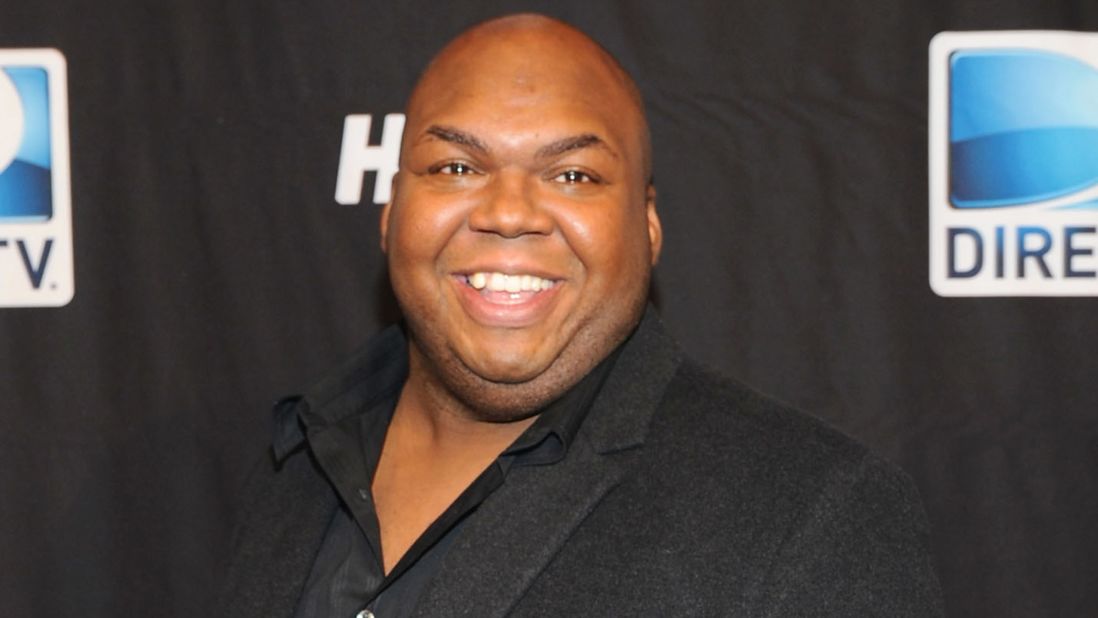<a href="http://www.cnn.com/2015/03/10/entertainment/feat-windell-middlebrooks-miller-high-life-dies/index.html" target="_blank">Windell D. Middlebrooks</a>, the actor best known as the straight-talking Miller High Life delivery man, died March 9, his agent told CNN. His family also posted a statement on his Facebook page confirming the 36-year-old's death. No cause of death was provided. Middlebrooks also had recurring roles on "Body of Proof," "Scrubs" and "It's Always Sunny in Philadelphia."